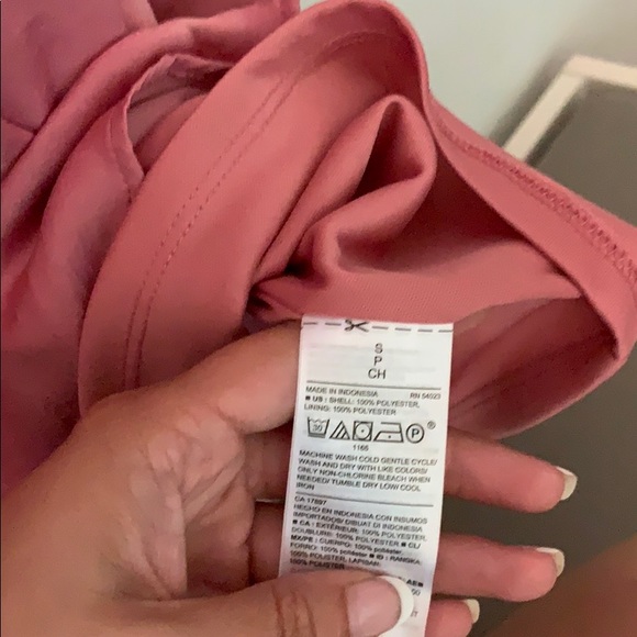 Blush Beauty- Classy Dress - Picture 5 of 5